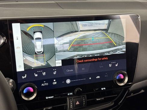 Used 2026 Lexus NX 450h+ AWD w/ Luxury Package image 27