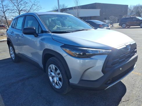 Used 2026 Toyota Corolla Cross L image 1