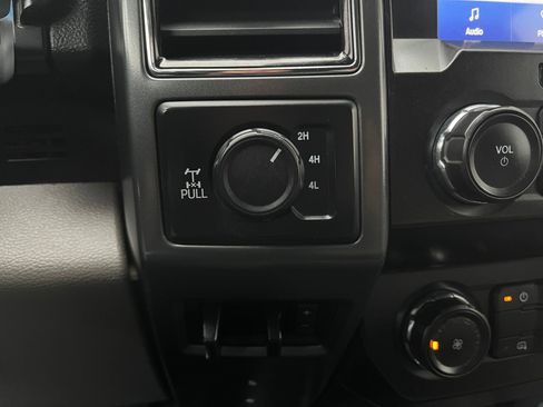Used 2021 Ford F250 XLT w/ FX4 Off-Road Package image 26