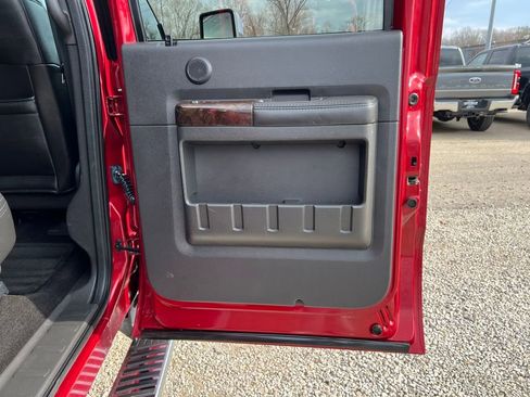 Used 2013 Ford F250 Platinum image 18