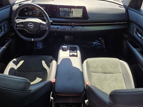 Used 2024 Nissan Ariya AWD image 15