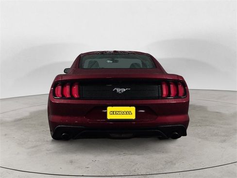 Used 2019 Ford Mustang Coupe image 4