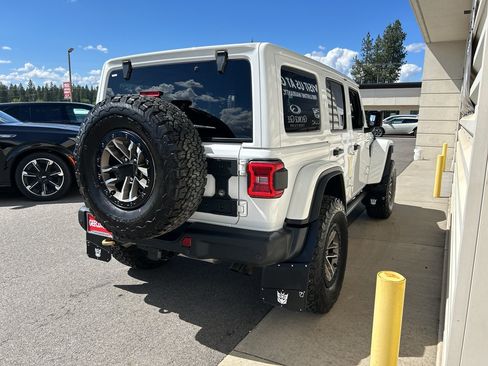 Used 2024 Jeep Wrangler Unlimited Rubicon 392 AWD/4WD image 4
