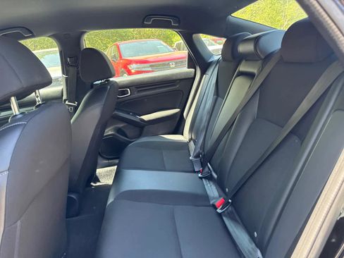 Used 2025 Honda Civic Sport image 28