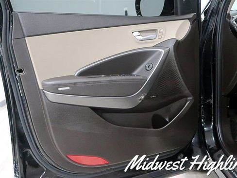 Used 2017 Hyundai Santa Fe Sport AWD/4WD image 26