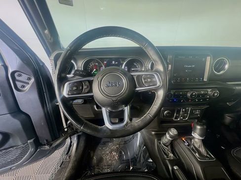 Used 2021 Jeep Wrangler Unlimited Sahara w/ Cold Weather Group image 14