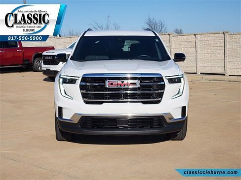 Used 2025 GMC Acadia Elevation image 4