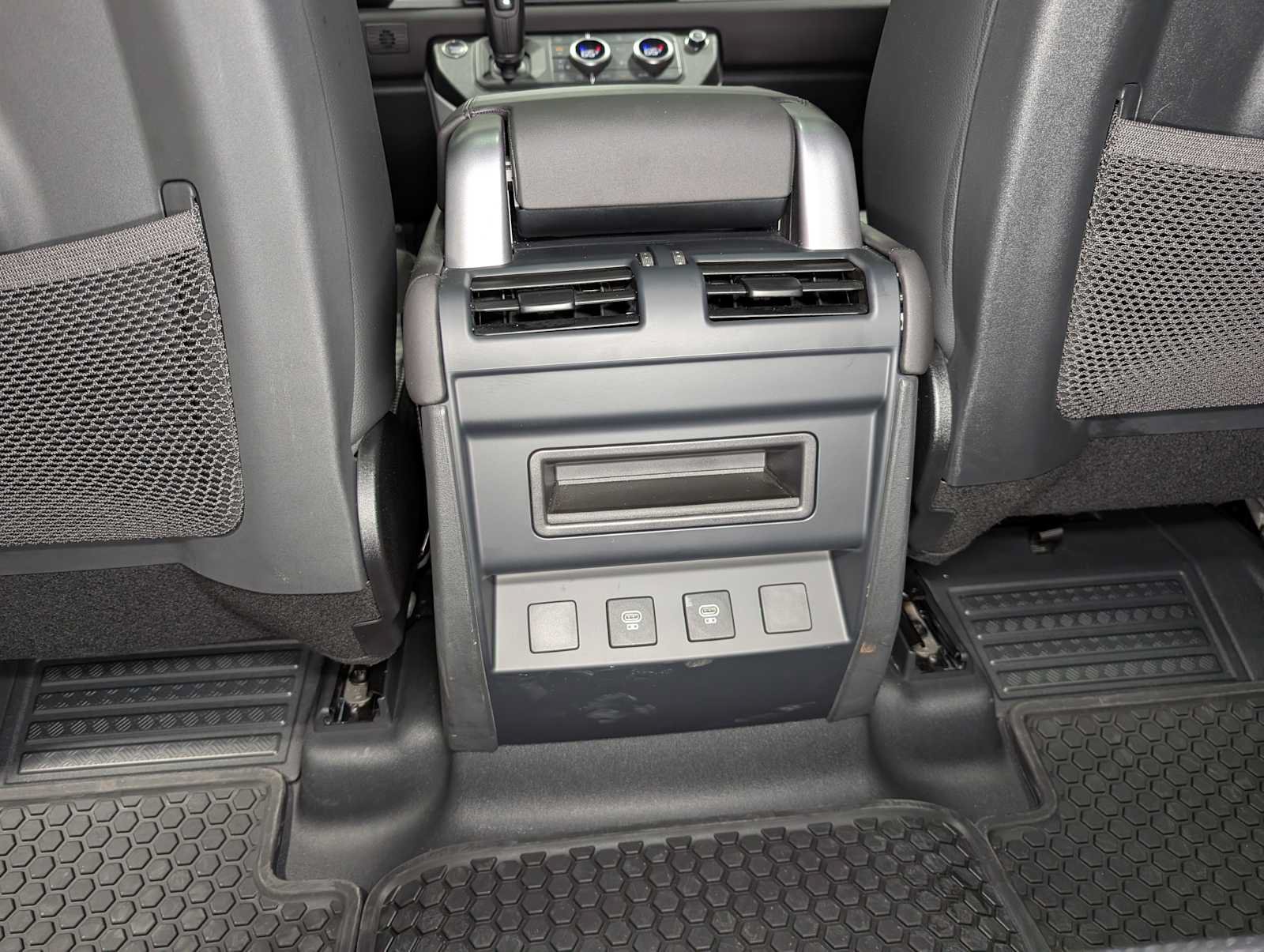 Used 2024 Land Rover Defender 110 S AWD/4WD image 22