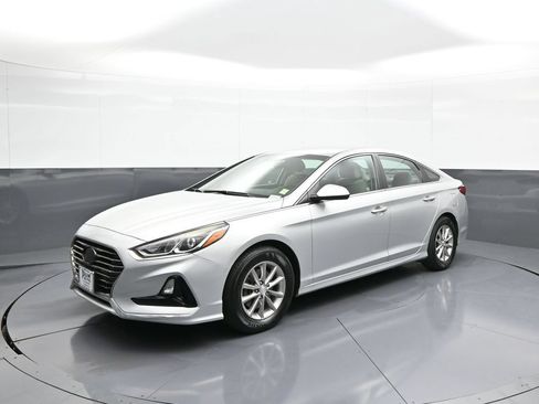 Used 2018 Hyundai Sonata SE FWD image 10