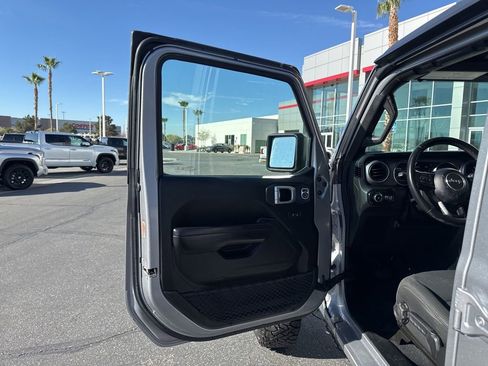 Used 2020 Jeep Wrangler Unlimited Sport S image 10