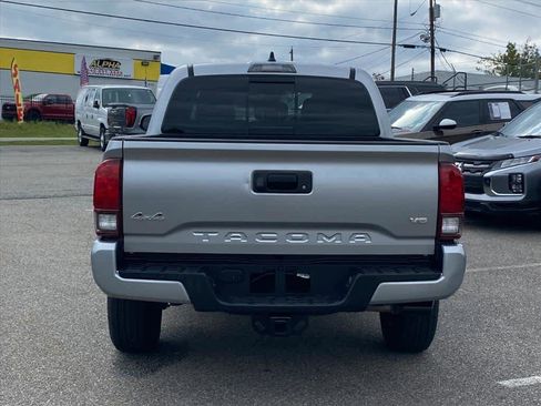 Used 2023 Toyota Tacoma SR5 image 4