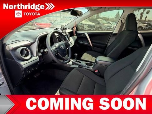 Used 2018 Toyota RAV4 LE w/ Carpet Mat Package FWD image 5