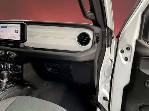Used 2025 Jeep Wrangler Unlimited Sport AWD/4WD image 25