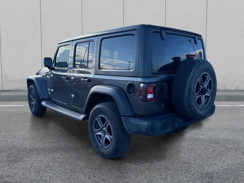 Used 2018 Jeep Wrangler Unlimited Sport S AWD/4WD image 5