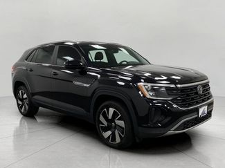Used 2024 Volkswagen Atlas Cross Sport SE AWD/4WD video 1