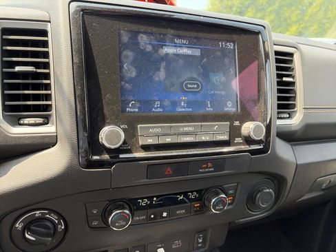 Used 2023 Nissan Frontier SV w/ SV Premium Package AWD/4WD image 5