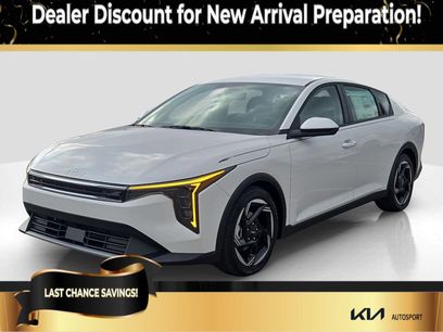 New 2025 Kia K4 EX