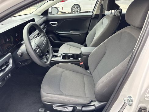 Used 2026 Kia K4 FWD image 14