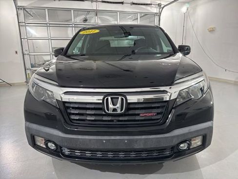 Used 2017 Honda Ridgeline Sport image 3