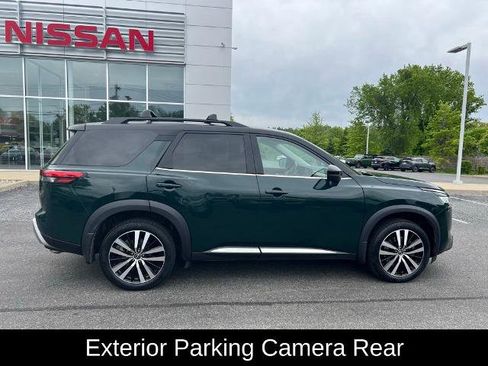 Certified 2023 Nissan Pathfinder Platinum AWD/4WD image 18