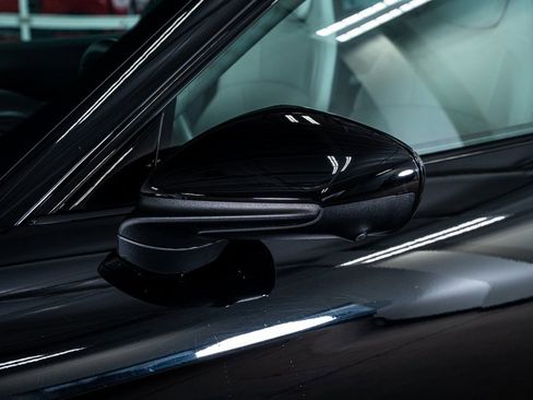 Used 2024 Porsche Taycan 4S w/ Premium Package image 19