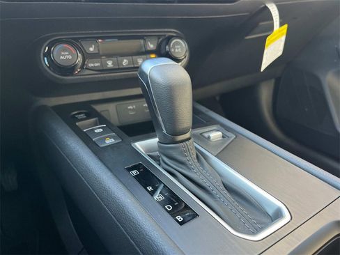 New 2026 Nissan Kicks SV w/ SV Premium Package image 29