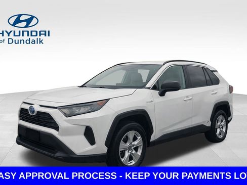 Used 2021 Toyota RAV4 LE AWD/4WD image 1