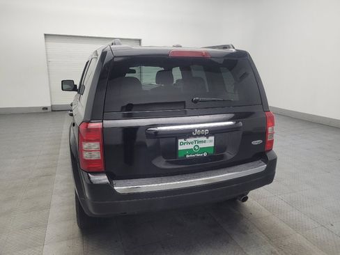 Used 2016 Jeep Patriot High Altitude image 6