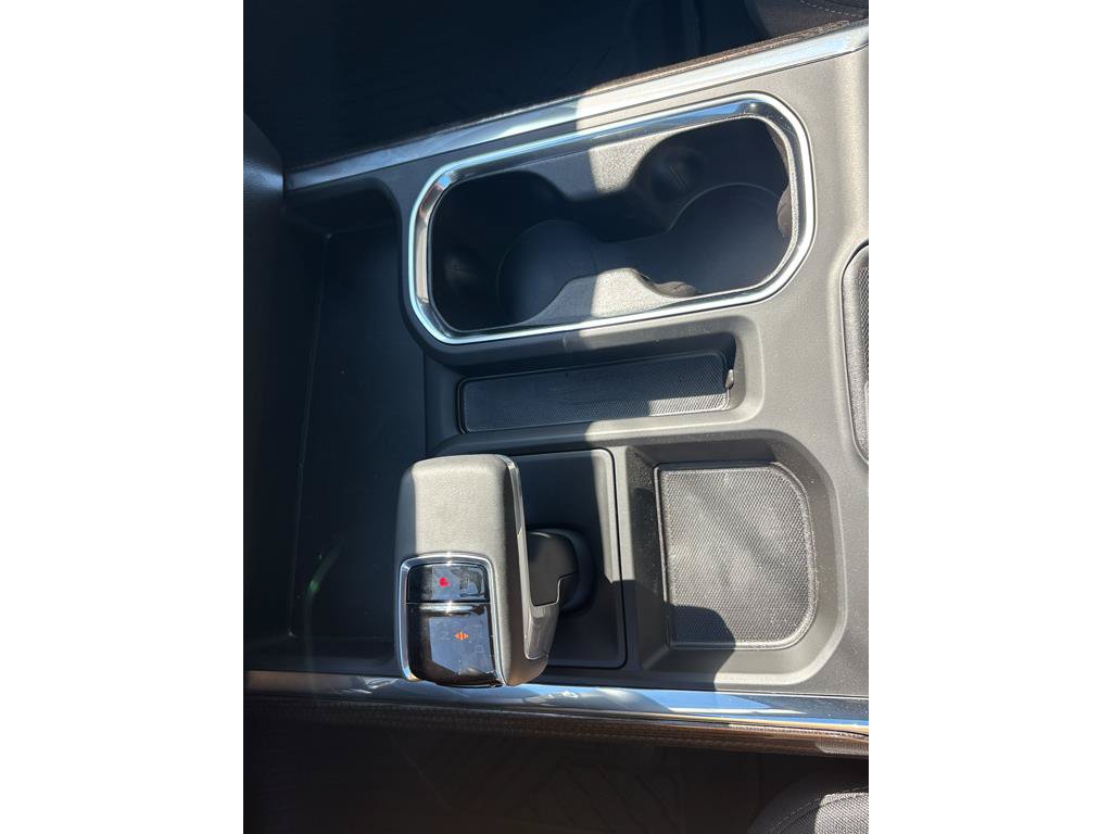 New 2026 Chevrolet Silverado 1500 RST w/ Dark Appearance Package AWD/4WD image 14