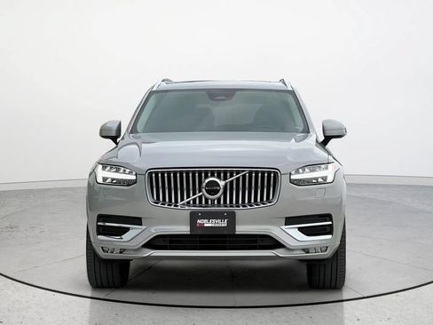 Used 2023 Volvo XC90 B6 Plus AWD/4WD image 4