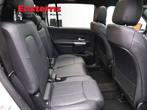 Used 2025 Mercedes-Benz GLB 250 w/ Exclusive Package image 25