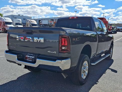 Used 2026 RAM 2500 Big Horn AWD/4WD image 4