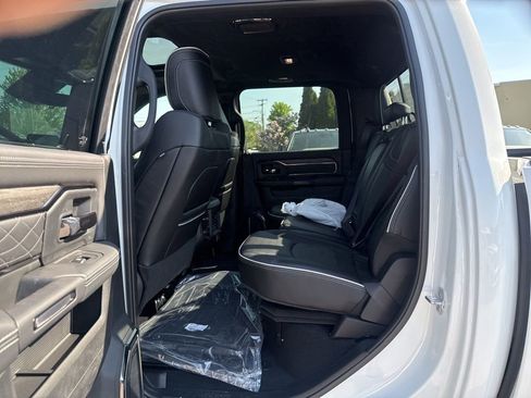 New 2026 RAM 2500 Limited AWD/4WD image 27