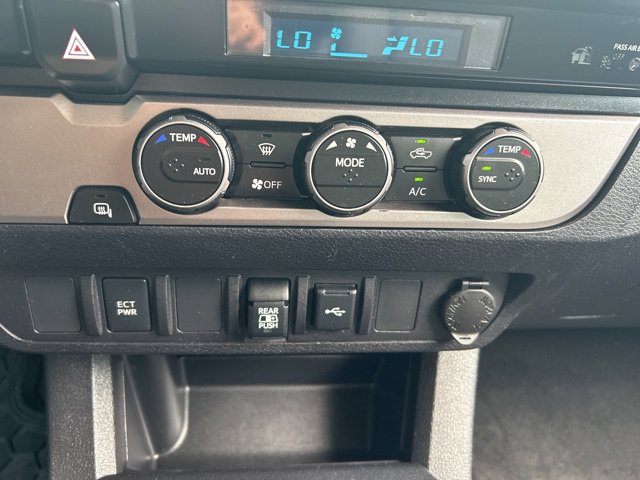 Used 2022 Toyota Tacoma SR5 RWD image 26