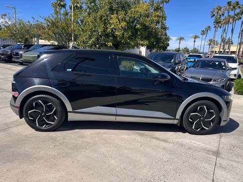 Used 2024 Hyundai Ioniq 5 Limited image 6