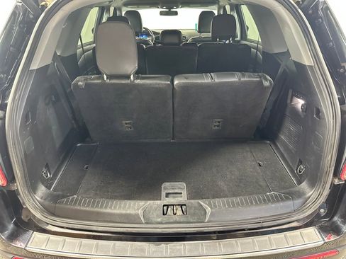 Used 2020 Ford Explorer Limited w/ Equipment Group 310A image 8