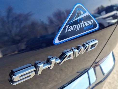 Used 2023 Acura MDX SH-AWD w/ Technology Package image 32