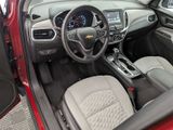 Used 2018 Chevrolet Equinox LT image 2