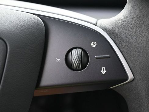 Used 2026 Tesla Model Y Long Range RWD image 20