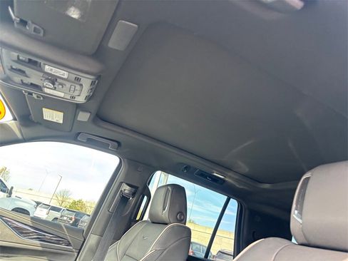 Used 2023 Cadillac Escalade Sport w/ Touring Package image 15