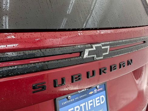 Certified 2024 Chevrolet Suburban RST w/ Luxury Package image 11