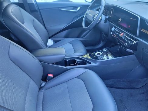 Used 2023 Kia Niro Wind image 19
