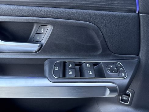New 2026 Mercedes-Benz GLB 250 image 20