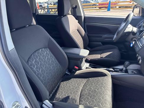 Used 2024 Mitsubishi Outlander Sport ES AWD/4WD image 28
