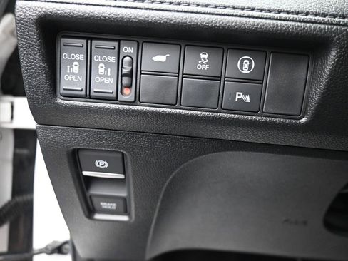 Used 2023 Honda Odyssey Touring image 16