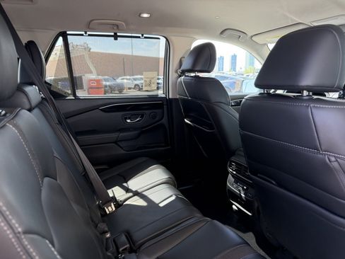 Used 2024 Honda Pilot EX-L image 42