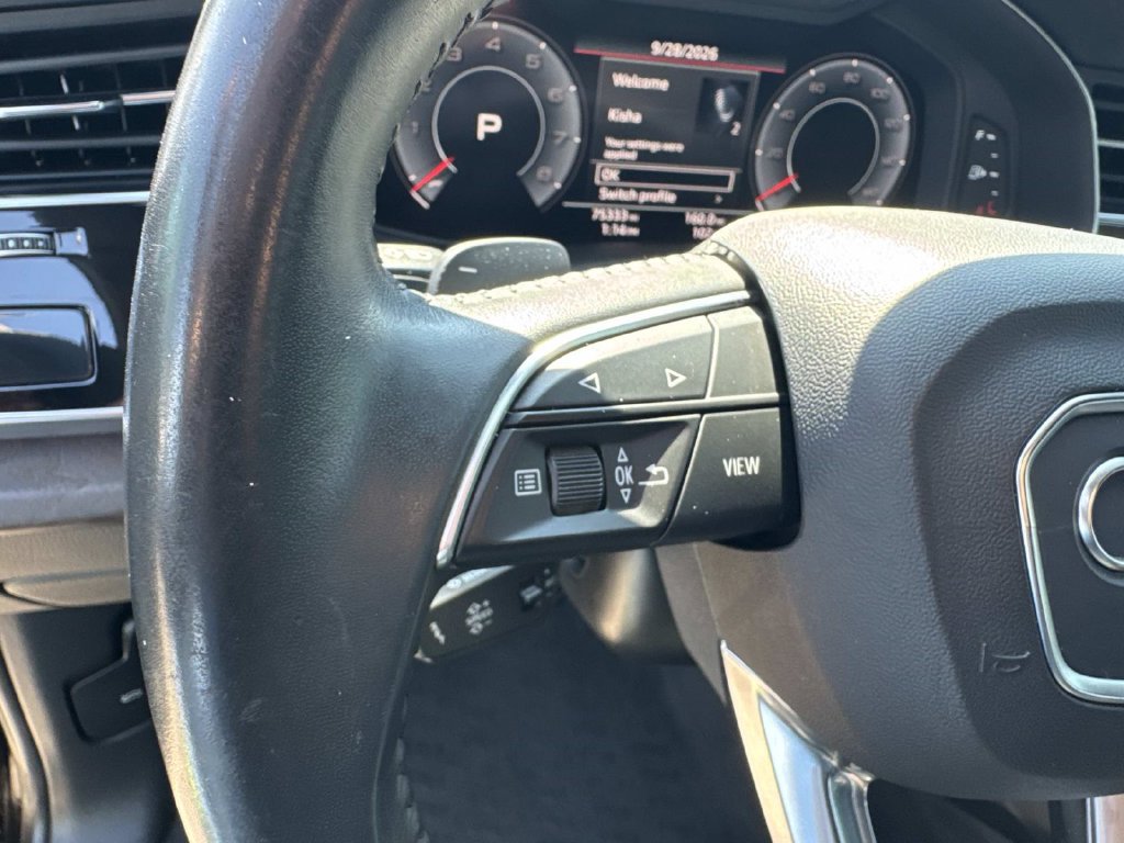 Used 2019 Audi Q8 Prestige AWD/4WD image 25