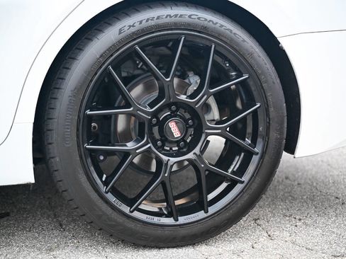 Used 2023 Toyota Camry XSE image 11