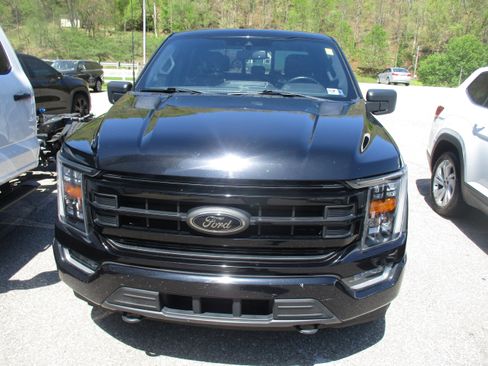 Used 2022 Ford F150 XLT w/ Equipment Group 302A High AWD/4WD image 9