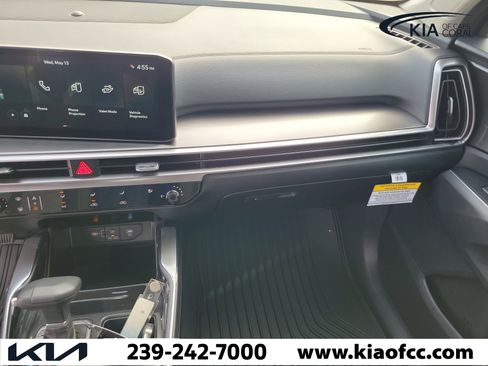 New 2026 Kia Sorento LX FWD image 25